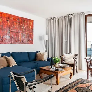 https://penthouse-uptown-by-loftaffair.krakowhotelspoland.com